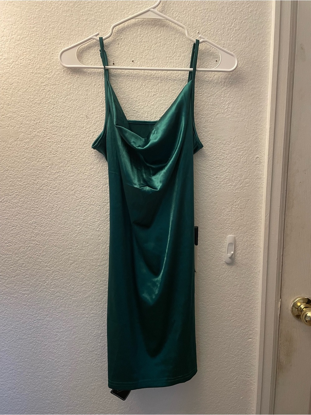 Zaful Emerald Green Satin Cowl Slip Dress